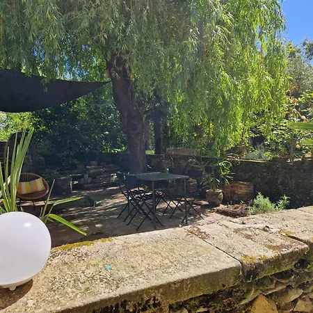 Le Jardin Aux Camelias Alloggio in famiglia